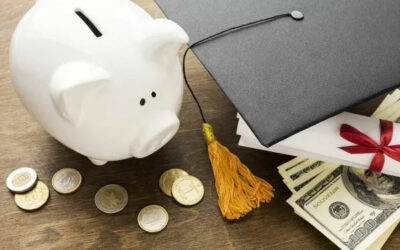 Jak oszczędzać pieniądze na studiach?